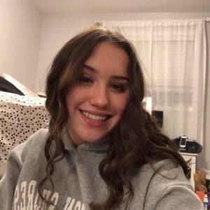 Meet your Posher, Claire